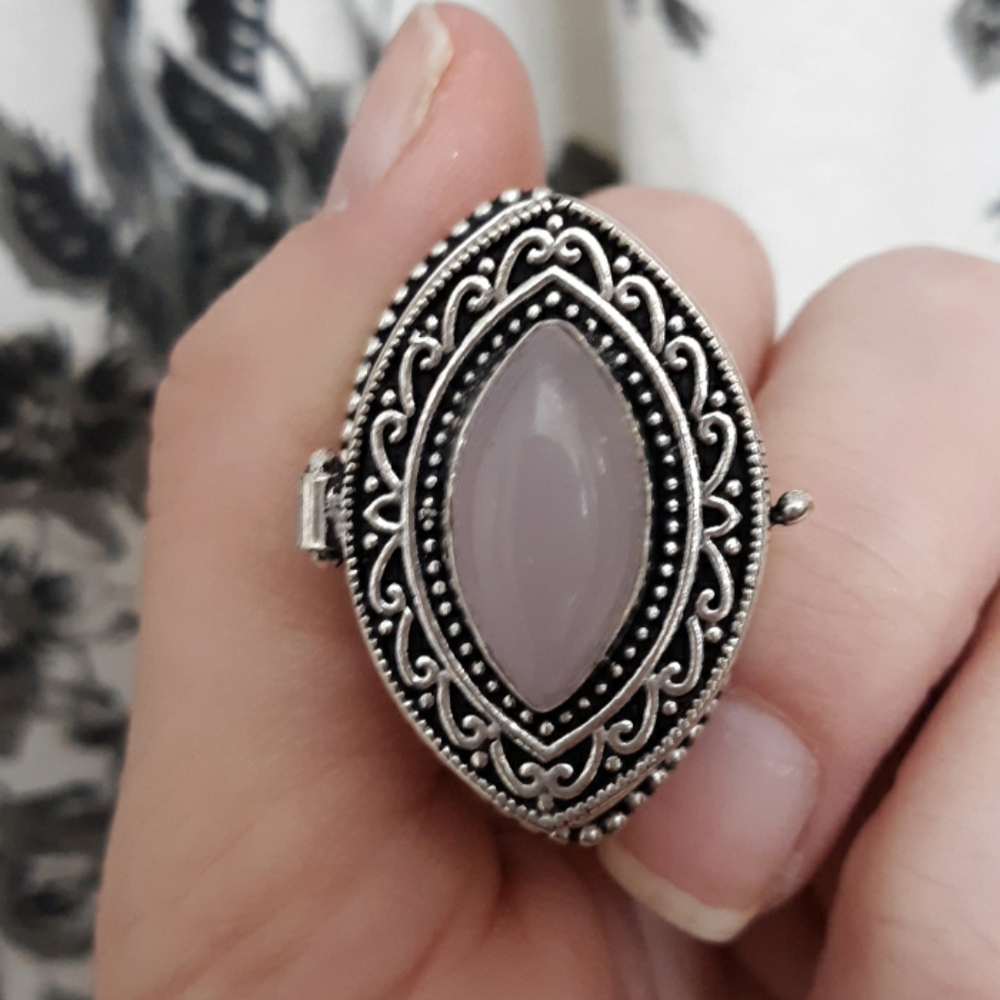 New Oversized Pink Chalcedony 925 Silver Poison Ring.